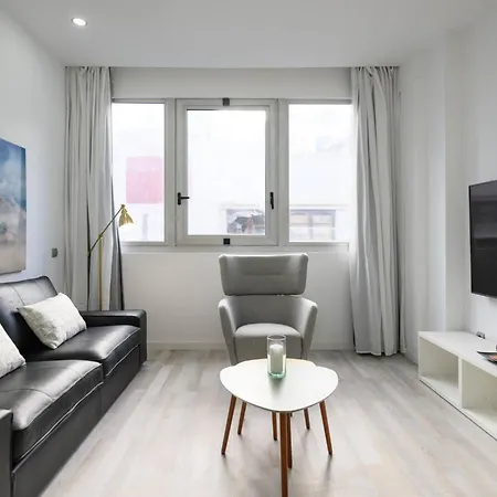 Stylish Near Old Town *