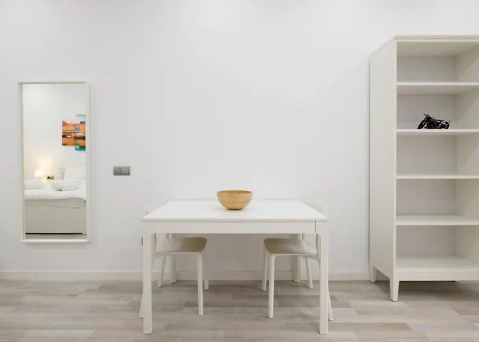 Stylish Near Old Town *