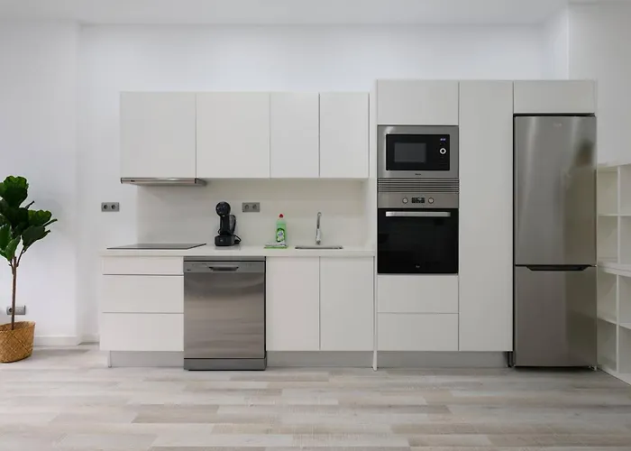 아파트 Stylish Near Old Town