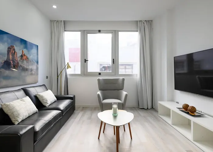 Stylish Near Old Town *